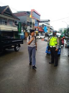 Peduli Anak Bangsa, Unit Lantas Polsek Ujung Tanah Rutin Pengaturan Lalu Lintas di Sekolah