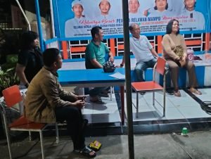 POLRI AMMANGNGEKI : Kapolsek Wajo Kompol Muhtari Tatap Muka dan Silaturahmi Ajak Warga Menjaga Harkamtibmas