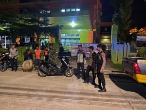 Berikan Rasa Aman dan Antisipasi Balap Liar di Bulan Suci Ramadhan, Sat Samapta Polres Sinjai Intens Patroli Malam Hari