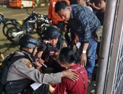 Dengan Sigap, Tim Patmor Satsamapta Gerak Cepat Bantu Korban Laka Lantas