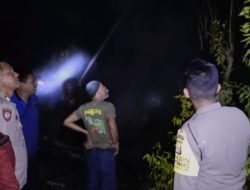 Personil Polsek Awangpone Mendatangi Lokasi Kebakaran Rumah Didusun Benceng Desa Mappalo Ulaweng