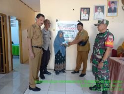 Agar tepat sasaran,Babinsa Koramil 05/Pallangga dampingi Penyaluran BLT 