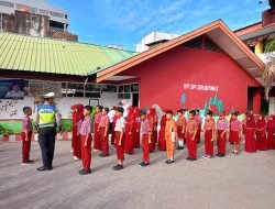 Satlantas Polres Pelabuhan Makassar Latih Polisi Cilik Tentang Peraturan Baris Berbaris