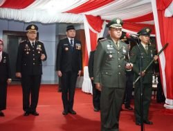 Jelang Detik Detik HUT RI, Dandim 1409/ Gowa Pimpin Upacara Taptu dan Pawai Obor 