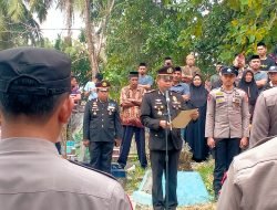 Turut Berduka Cita,Polres Bone Gelar Upacara Pemakaman Purnawirawan Polri