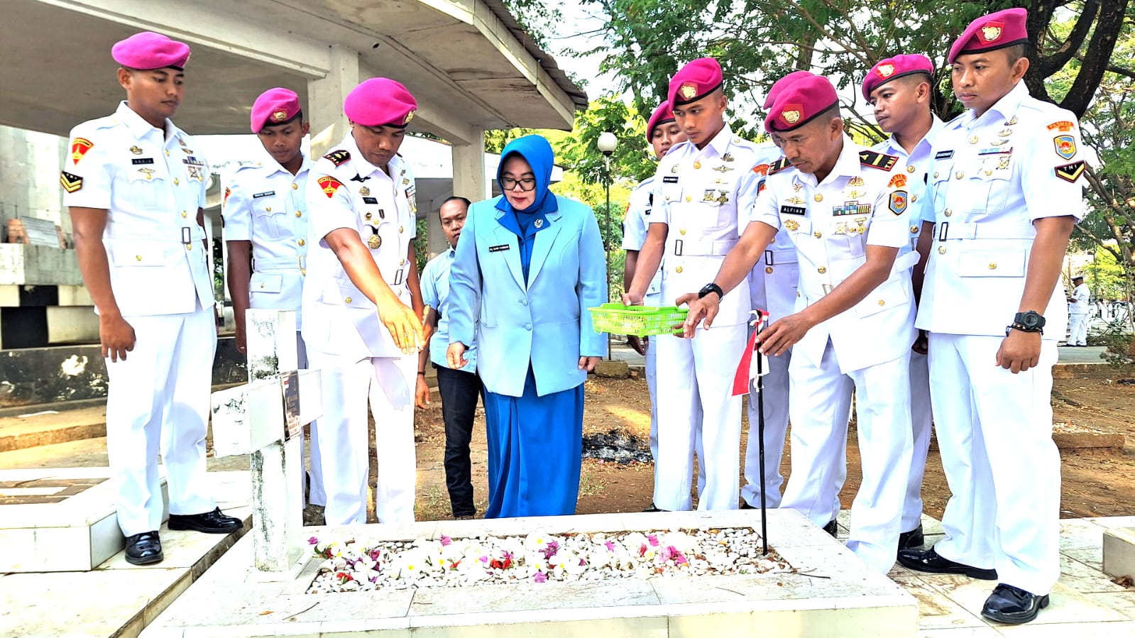 Jelang Peringatan HUT TNI AL Ke-78, Prajurit Yonmarhanlan Vl Laksanakan ...