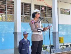Gelar Police Goes To School, Kasatlantas Polres Gowa Sampaikan Hal Penting Ini Dihadapan Para Pelajar SMAN 19 