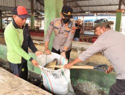 Cegah Terjadinya Bencana Alam, Kapolsek Pattalassang Ikut Kerja Bakti Bersama TNI dan Pemerintah Kecamatan