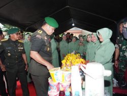Kasad Berikan 1.000 Paket Sembako Kepada Veteran, Warakawuri, Anak Yatim, Anak Berkebutuhan Khusus dan Fakir Miskin Di Hari Juang TNI AD ke-78 Tahun 2023 Terpusat di Kodam XIV/Hsn