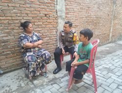 Dekatkan diri dimasyarakat, Bhabinkamtibmas Melayu Baru Rutin Sambangi Warga
