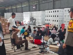 Bersama Bawaslu,Polres Sidrap Lakukan Pengamanan Pelipatan Surat Suara Pemilu 2024