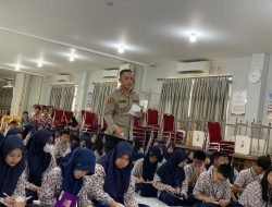 Cegah Dampak Bullying bagi Kesehatan Mental Pelajar,Biro SDM Polda Sulsel beri Sosialisasi di SMP Telkom Makassar