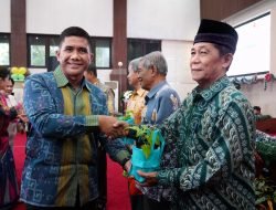 Aslog Kasdam Mewakili Pangdam XIV/Hsn Hadiri Perayaan Natal Keluarga Kristiani Pemerintah Provinsi Sulsel