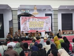 Pemilu Damai 2024,Kapolres AKBP Yudi Frianto lakukan Cooling System di Kecamatan Wajo Makassar