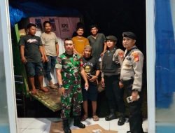 Babinsa Koramil 1409-08/Bontonompo Kawal Pendistribusian Logistik Pemilu