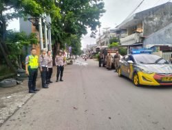 Masa Tenang Pemilu 2024, Kapolsek Wajo Pimpin Pengamanan Alat Peraga Kampanye (APK)