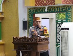 Kapolres Sidrap Melaksanakan Safari Sholat Subuh di Masjid Agung Pangkajene