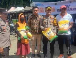 Kapolres Sidrap bersama Satgas Pangan Turun Langsung Monitoring Pasar Murah yang Digelar Bulog dan Disperindag