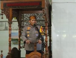 Dimomen Bulan Ramadhan, Kapolres Sidrap Melaksanakan Safari Sholat Jumat di Masjid Nurul Hidayah Desa Lainungan