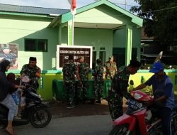 Jum’at Berkah Koramil 1409-06/Bajeng Berbagi Kepada Masyarakat