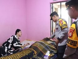 Kapolres Sidrap Bersama Jajaran Melayat ke Kediaman Almarhum IPDA Heronimus KBO Lantas