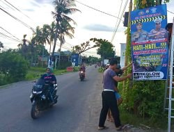 Tekan Angka Kecelakaan, Satlantas Polres Takalar Pasang Papan Himbauan Di Titik Rawan Kecelakaan