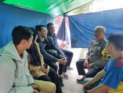 Humanis, Polisi RW Polres Pelabuhan Makassar Lakukan Patroli Dialogis di Pemukiman Warga