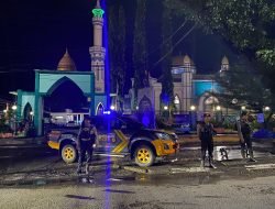 Polres Takalar Rutin PAM Sholat Tarawih, Berikan Rasa Aman dan Nyaman Bagi Warga Dalam Beribadah