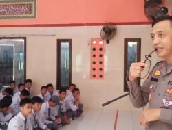 Kasat Lantas Polres Sinjai Sosialisasi Tertib Berlalu Lintas di MAN 1 Sinjai