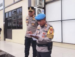 Kapolres Gowa Pimpin Apel Pengecekan Personel Sipropam Sebelum Pelaksanaan Apel Pagi