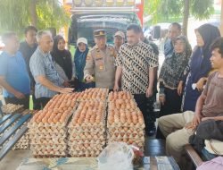 Sidak Pasar Pangkajene,Kapolsek Maritengngae Bersama Pj. Bupati Periksa Ketersediaan Sembako