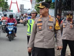 Kapolres Gowa Bersama PJU Pantau Arus Mudik Lebaran di Jembatan Kembar Sungguminasa
