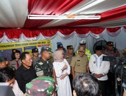 Bersama Unsur Forkopimda Sulsel, Kasdam XIV/Hsn Mewakili Pangdam Melaksanakan Pemantuan dan Monitoring Situasi Kamtibmas di Malam Takbiran