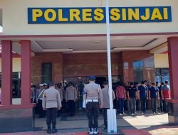 Wakapolres Sinjai Pimpin Apel Siaga Libur Hari Raya Idul Fitri Sampaikan Pelaksanaan Tugas