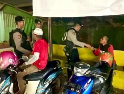 Patroli Dialogis Dengan Tukang Ojek, Sat Samapta Sampaikan Pesan Kamtibmas