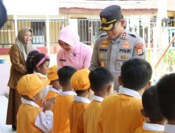 Kapolres Sidrap dan Ketua Bhayangkari Gelar Halal Bihalal di TK Kemala Bhayangkari