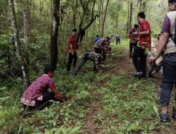 Dukung Penghijauan Di Wilayah, Danposramil Bersama Pemerintah dan Warga Tanam Pohon