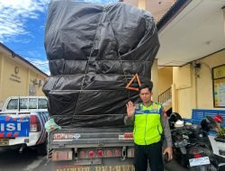 Sat Lantas Polres Sidrap Tindak Pengendara Over Dimension dan Over Load