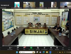 Tingkatkan Kinerja, Kapolres Sinjai Berikan Arahan Khusus Melalui Zoom Meeting kepada Seluruh Operator Aplikasi