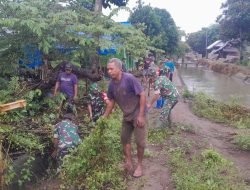 Semangat Peduli Lingkungan, Babinsa Bersama Warga Bersihkan Saluran Air