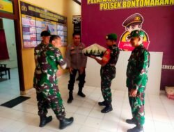 HUT Bhayangkara ke-78,Koramil 1409-03 Bontomarannu Berikan Kejutan Ke Polsek Bontomarannu