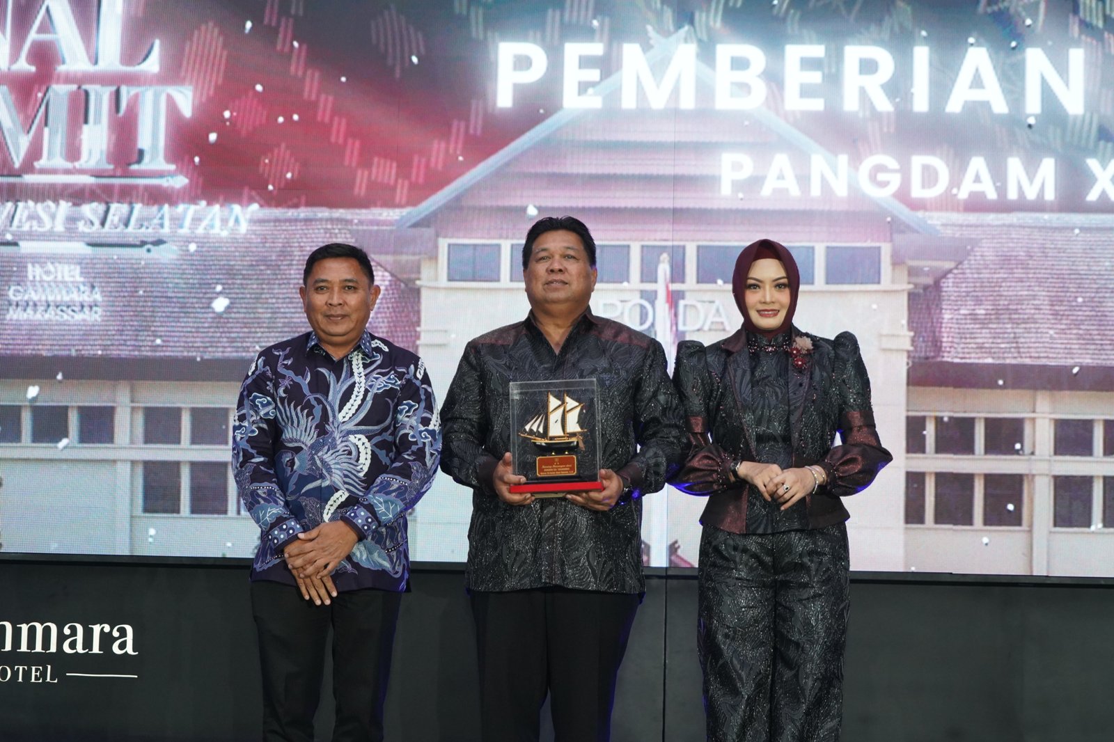 Pangdam XIV/Hsn Menghadiri Acara Kenal Pamit Wakapolda Sulsel