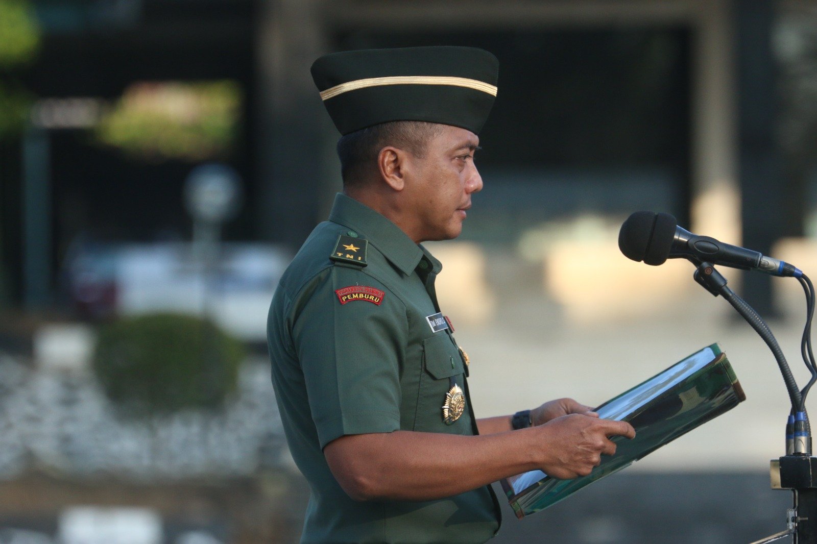 Irdam XIV/Hsn Pimpin Upacara 17-an Bulan Juli 2024 : Bacakan Amanat Panglima TNI