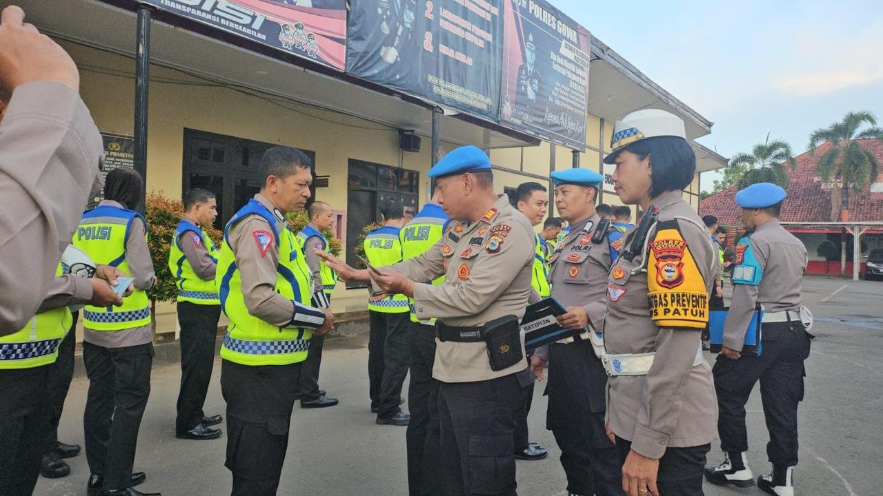 Gandeng Propam,Kasat Lantas Polres Gowa Gelar Gaktiblin ke Personil