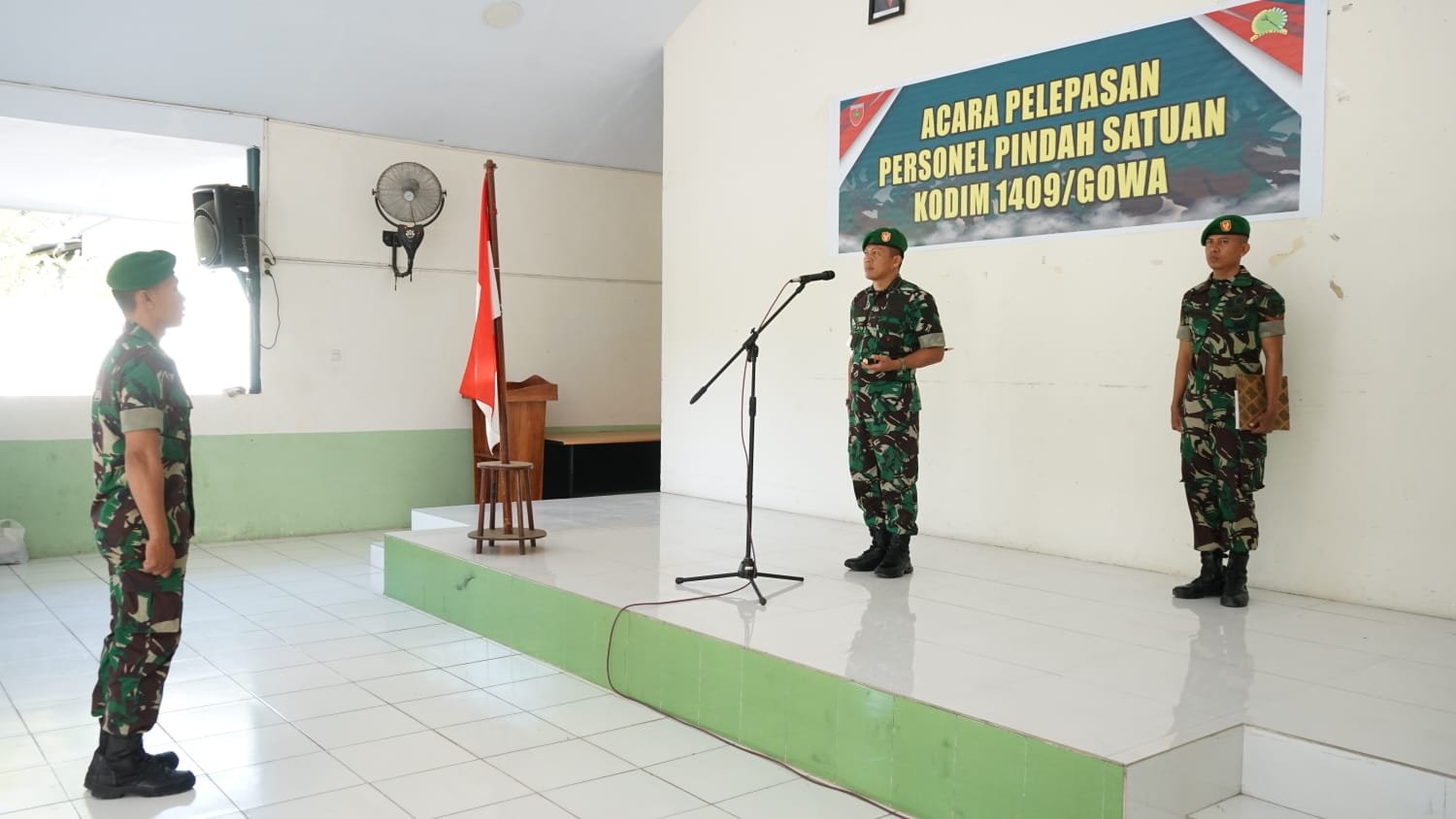 Dandim 1409/Gowa Pimpin Acara Pelepasan Personel Pindah Satuan