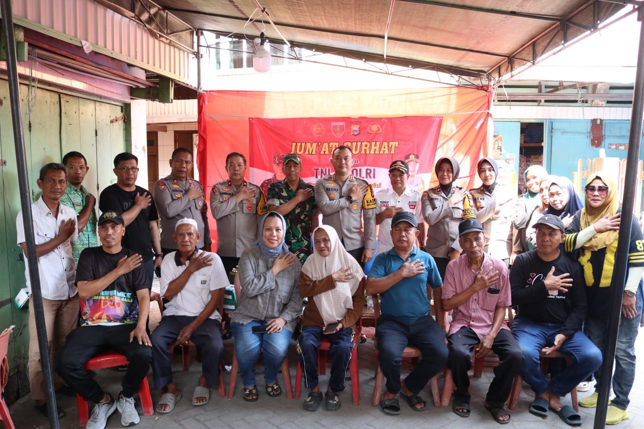 Polri Hadir Untuk Masyarakat, Kapolres Pelabuhan Makassar Serap Aspirasi Masyarakat Melalui Jum’at Curhat