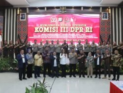 Kapolres Pelabuhan Makassar Hadiri Kunjungan Kerja Komisi III DPR RI: Pengawasan Penegakan Hukum Pilkada Serentak 2024