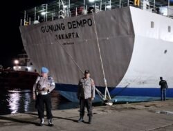 Patroli Rutin Polsek Kawasan Pelabuhan Soekarno Hatta Makassar, Jaga Kamtibmas dan Dukung Perekonomian