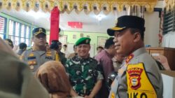 Dandim 1409/Gowa dampingi Forkopimda Prov mengunjungi TPS 10 di SMP 4 Kabupaten Gowa