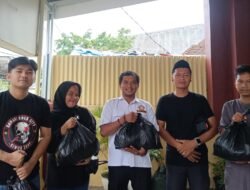 Jalin Silaturahmi Lewat Berbagi: Kanit 1 Bid Politik Satintelkam Polres Pelabuhan Makassar Salurkan Paket Sembako